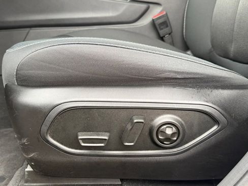 Certified 2024 Jeep Grand Cherokee Laredo X w/ Luxury Tech Group I image 15