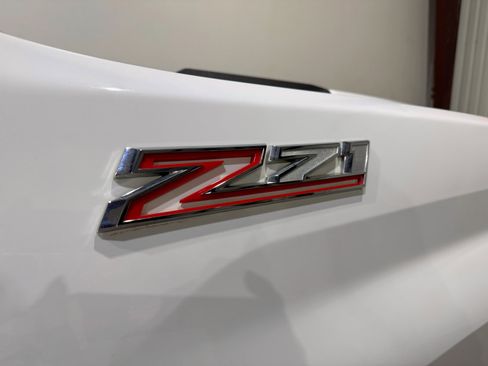 Used 2020 Chevrolet Silverado 2500 W/T w/ WT Convenience Package image 3