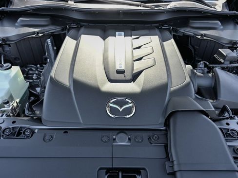Used 2026 MAZDA CX-90 Plug-In Hybrid w/ Preferred AWD/4WD image 34