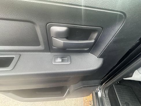 Used 2018 RAM 1500 Express w/ Express Value Package image 34