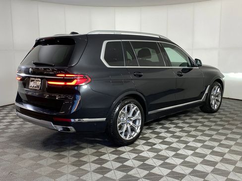 Certified 2025 BMW X7 xDrive40i image 9