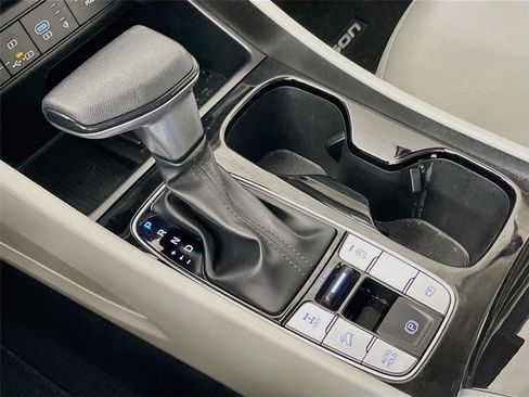 Certified 2025 Hyundai Tucson SEL AWD/4WD image 18