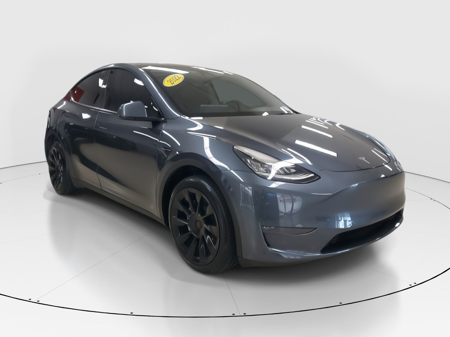 Used 2022 Tesla Model Y Long Range AWD/4WD image 2