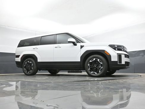 New 2026 Hyundai Santa Fe SE image 13