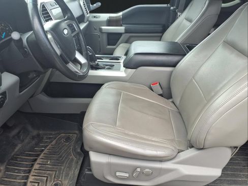 Used 2016 Ford F150 Lariat w/ Equipment Group 501A Mid RWD image 15