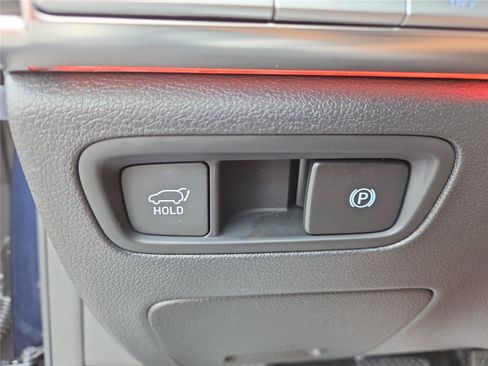 Used 2024 Genesis GV80 2.5T AWD/4WD image 17