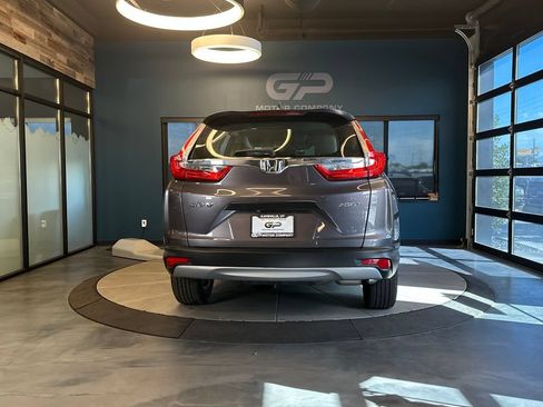 Used 2017 Honda CR-V LX image 4