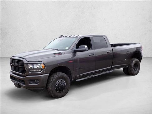 Used 2021 RAM 3500 Big Horn w/ Level B Equipment Group AWD/4WD image 11