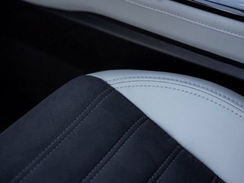 New 2026 Mitsubishi Outlander SE FWD image 26