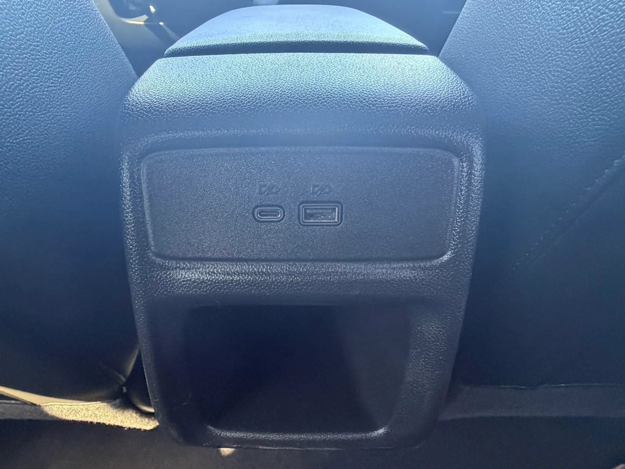 Used 2024 Chevrolet Trax RS w/ Driver Confidence Package FWD image 19
