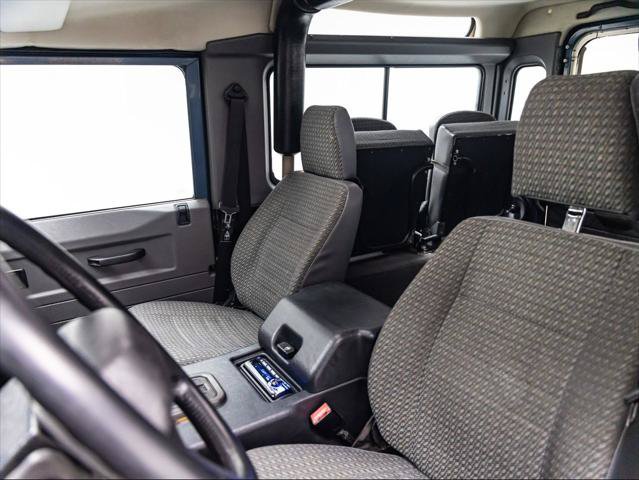 Used 1997 Land Rover Defender 90 AWD/4WD image 18