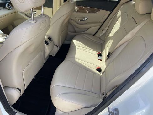 Used 2018 Mercedes-Benz GLC 300 image 20