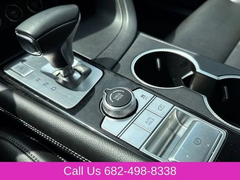 Used 2025 Genesis G70 2.5T AWD/4WD image 25