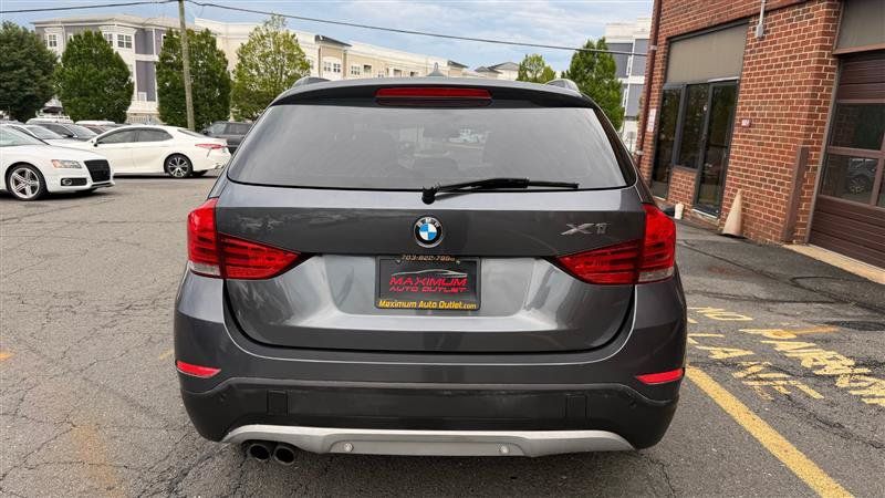 Used 2015 BMW X1 sDrive28i RWD image 10
