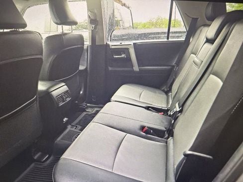 Used 2021 Toyota 4Runner SR5 Premium w/ Moonroof Package image 10