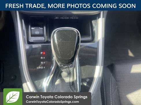 Used 2024 Subaru Outback Premium AWD/4WD image 11