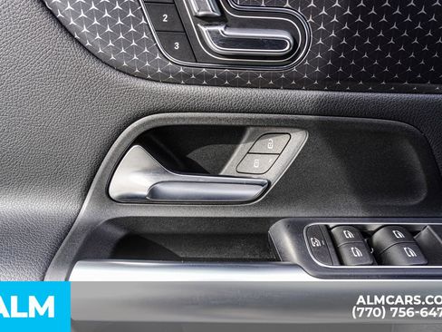 Used 2025 Mercedes-Benz GLA 250 GLA 250 image 54