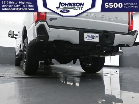 New 2026 Ford F250 Lariat w/ Black Appearance Package AWD/4WD image 30