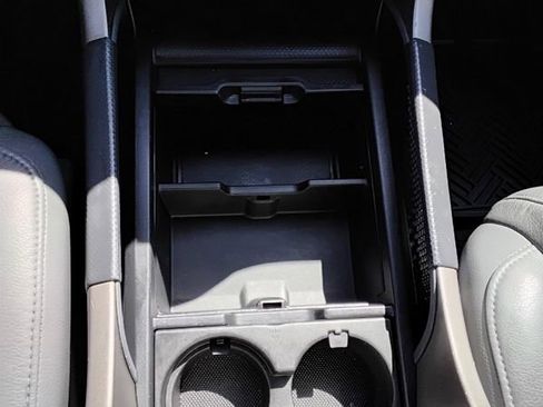 Used 2006 Honda Pilot EX-L image 11