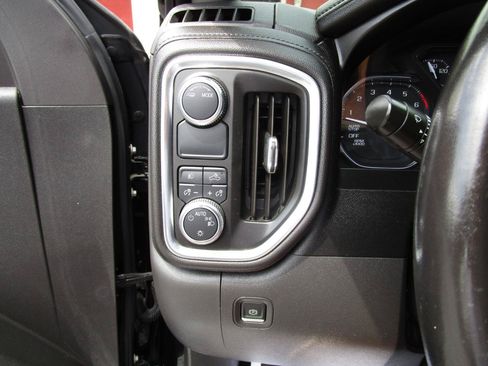 Used 2021 GMC Sierra 1500 SLE RWD image 17