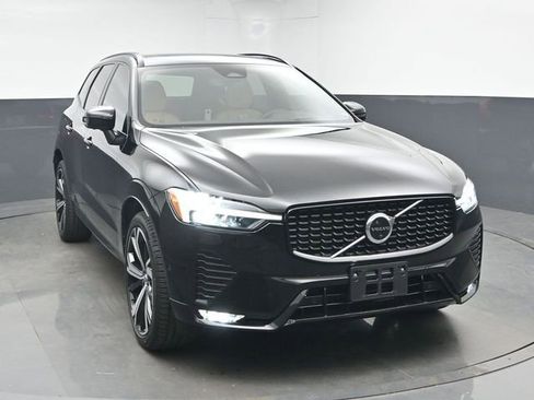 Used 2023 Volvo XC60 B6 Ultimate AWD/4WD image 2