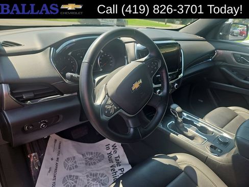 Certified 2023 Chevrolet Traverse LT w/ LT Premium Package AWD/4WD image 13
