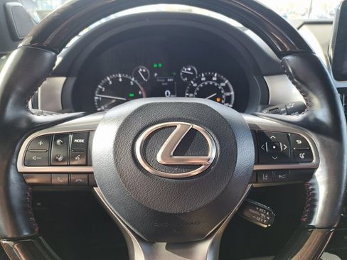 Used 2023 Lexus GX 460 Premium image 8