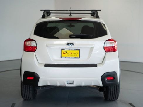 Used 2014 Subaru Crosstrek 2.0i Premium AWD/4WD image 7