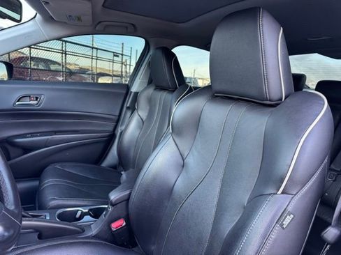 Used 2019 Acura ILX Premium Package image 12