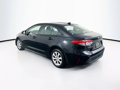 Used 2025 Toyota Corolla LE image 5