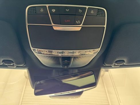 Used 2020 Mercedes-Benz S 560 Sedan image 42