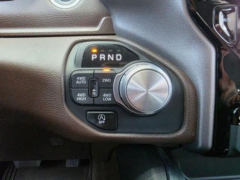 Used 2025 RAM 1500 Laramie AWD/4WD image 26