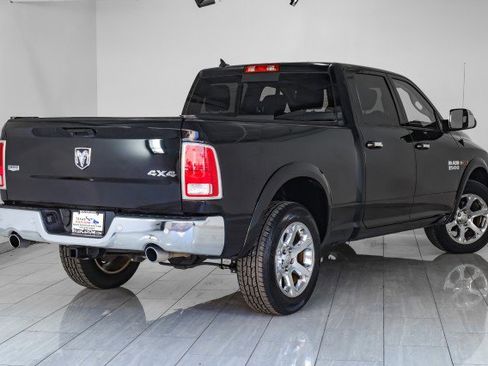 Used 2018 RAM 1500 Laramie image 6