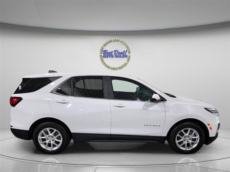 Used 2022 Chevrolet Equinox LT w/ Driver Convenience Package FWD image 7