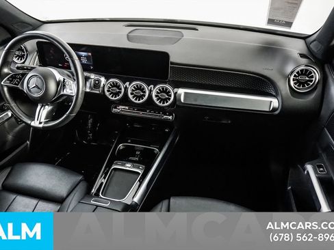 Used 2024 Mercedes-Benz EQB 250+ image 23