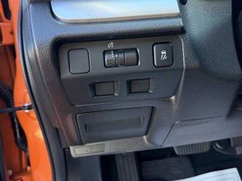 Used 2014 Subaru Crosstrek 2.0i Premium image 7