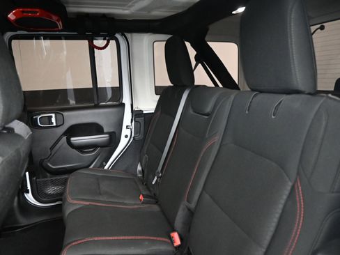 Used 2021 Jeep Wrangler Unlimited Rubicon image 15