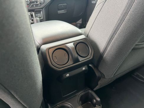 Used 2025 Jeep Wrangler Sport S image 24