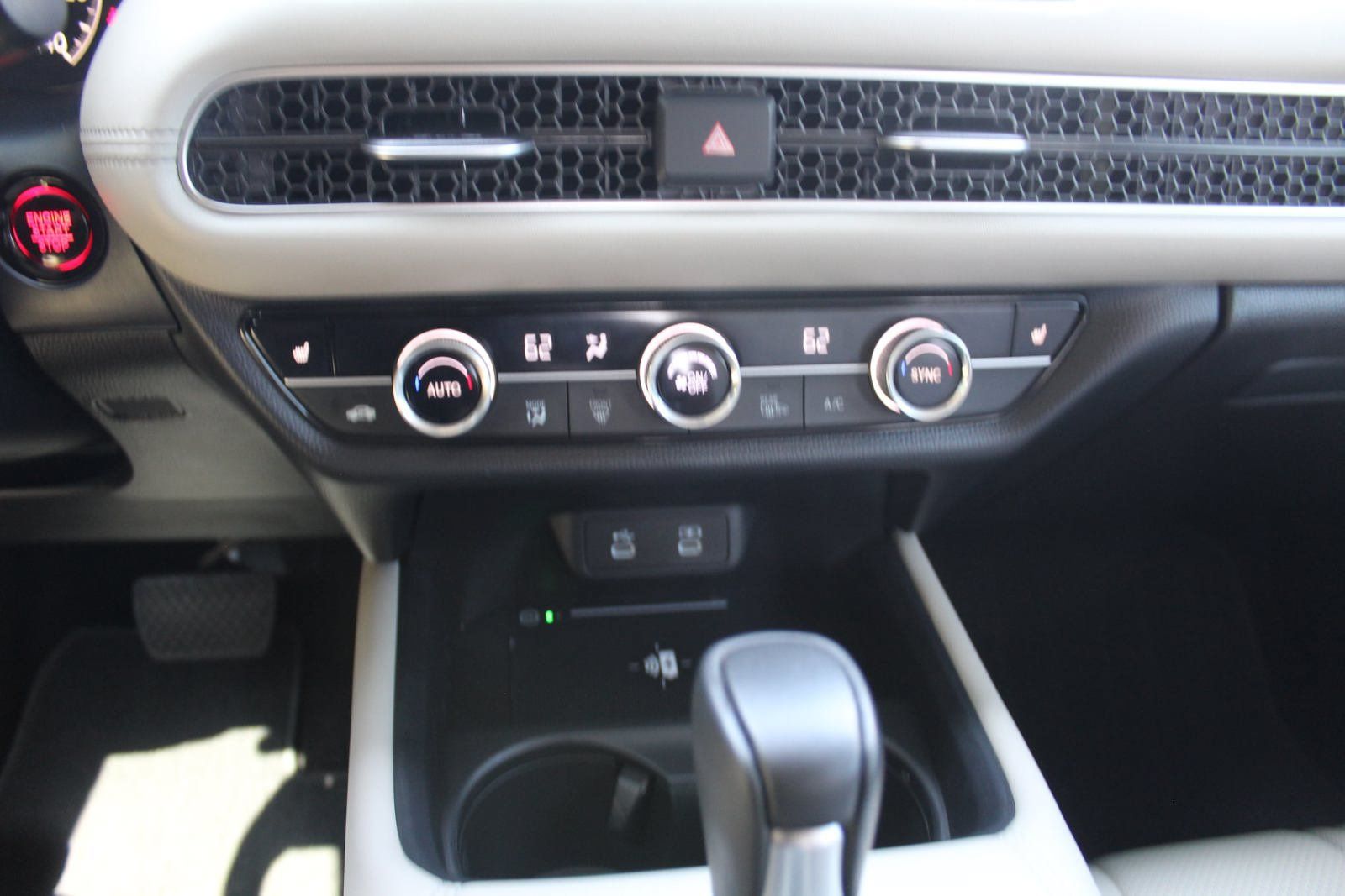 Used 2026 Honda HR-V EX-L image 12