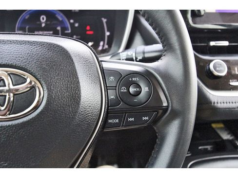 Used 2024 Toyota Corolla XLE FWD image 25