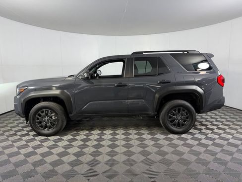 Used 2025 Toyota 4Runner SR5 RWD image 8