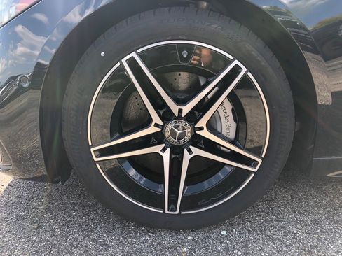 New 2024 Mercedes-Benz C 300 4MATIC Sedan image 9