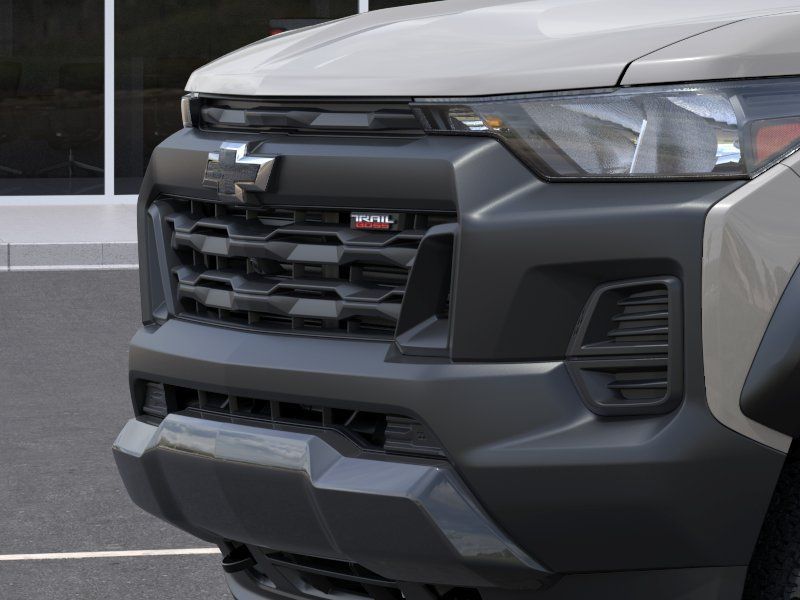 New 2026 Chevrolet Colorado Trail Boss w/ Midnight Edition AWD/4WD image 13