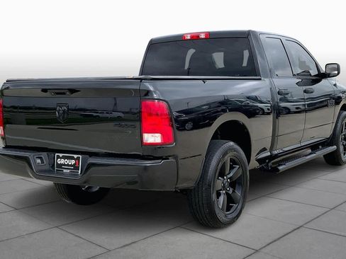 Used 2018 RAM 1500 Express w/ Black Ram 1500 Express Group image 12