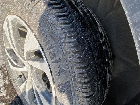 Certified 2023 Buick Envision Essence image 11