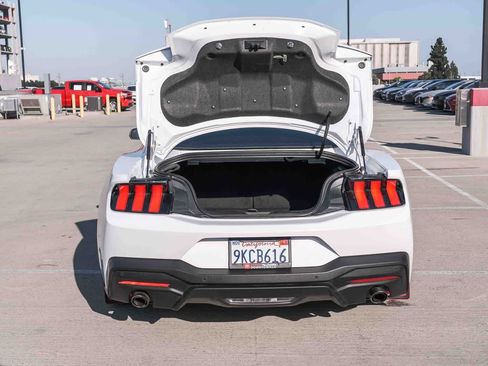 Used 2024 Ford Mustang Coupe RWD image 25