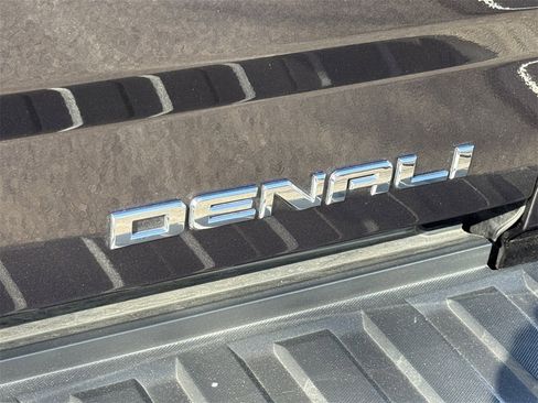Used 2016 GMC Sierra 1500 Denali image 19