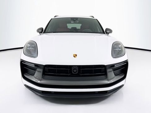 New 2026 Porsche Macan Turbo image 6