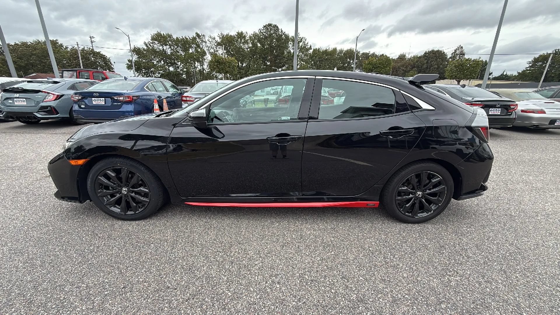 Used 2018 Honda Civic EX image 4
