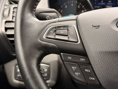 Used 2019 Ford Escape SE AWD/4WD image 14